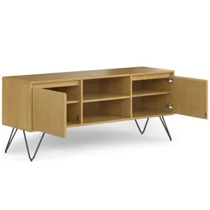 Hunter - TV Media Stand - Oak Veneer