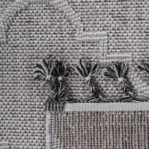 5\' x 7\' Trellis Indoor / Outdoor Area Rug - White / Gray