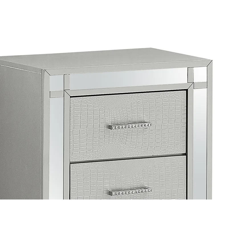 Madison - Nightstand - Silver Champagne