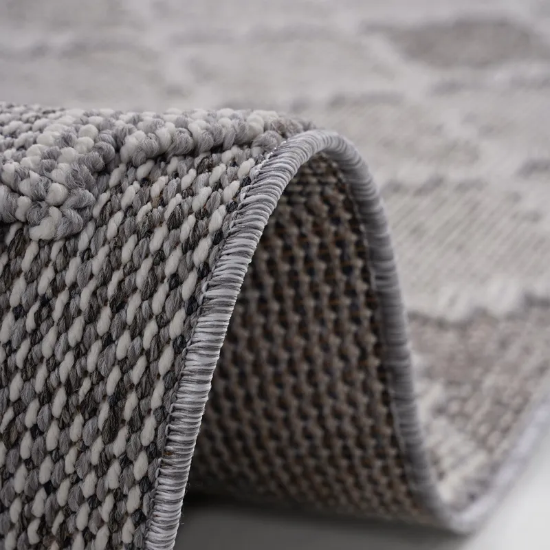 5\' x 7\' Trellis Indoor / Outdoor Area Rug - White / Gray