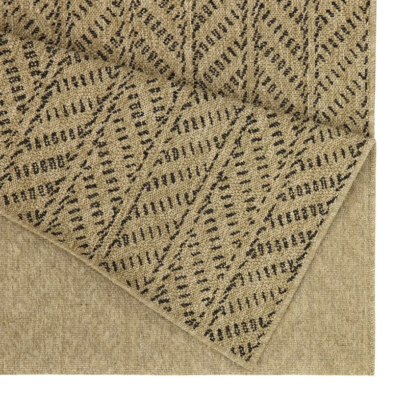 Earth - 5\'3\" X 7\'3\" Indoor / Outdoor Area Rug - Natural / Black
