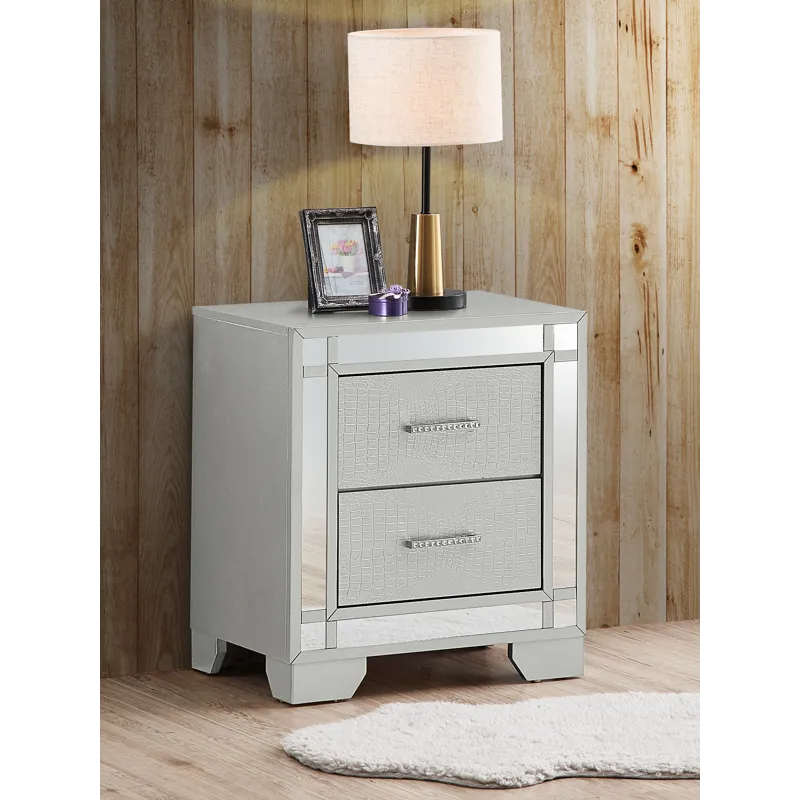 Madison - Nightstand - Silver Champagne