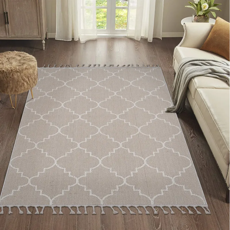 4\' x 6\' Trellis Indoor / Outdoor Area Rug - Ivory