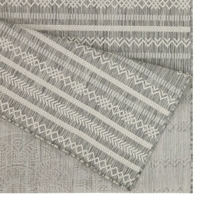 Sunshine - 2\'7\" X 7\'3\" Indoor / Outdoor, Area Rug Polypropylene - Silver