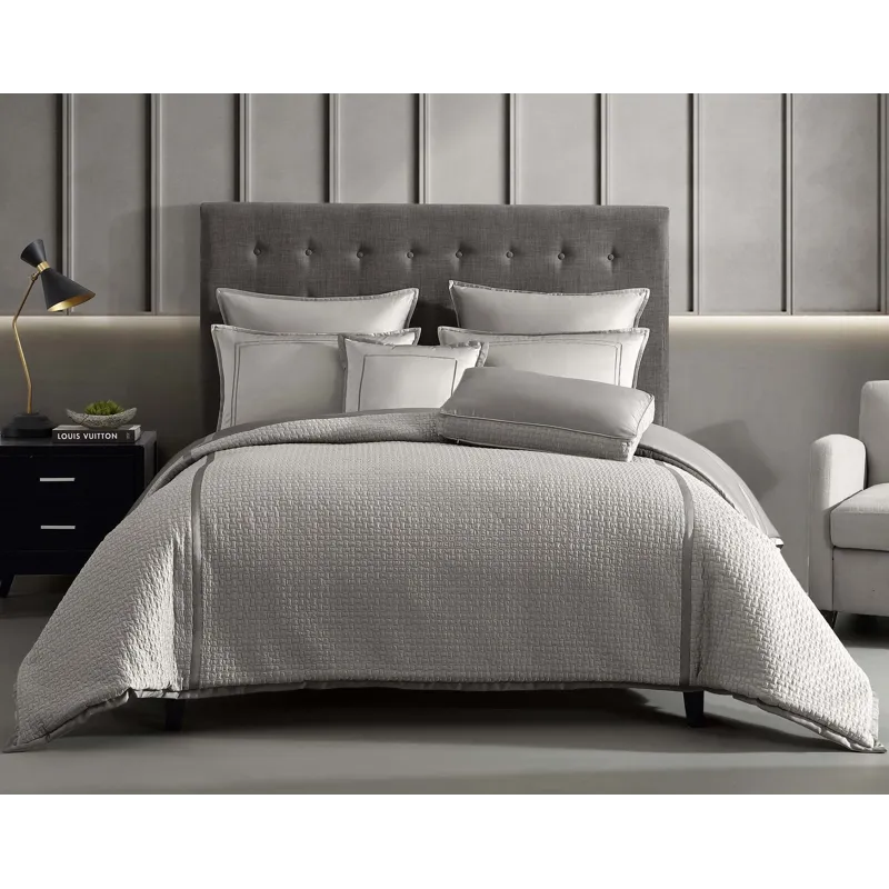 Key Note 8 PC King Reversible Comforter Set