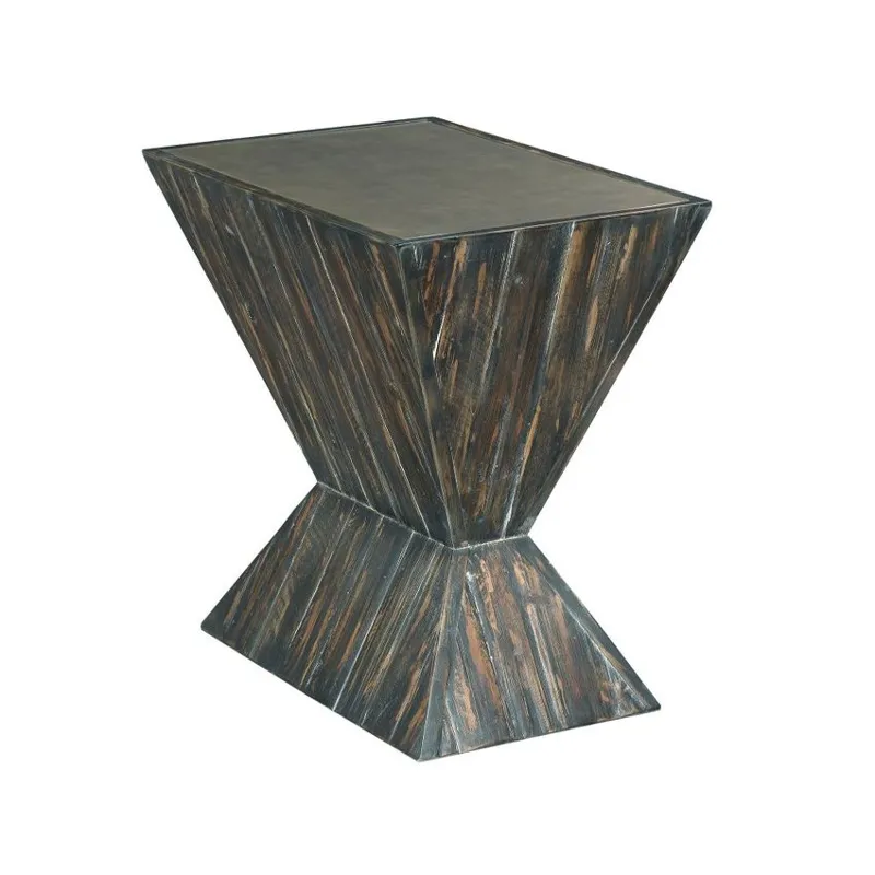 Angular Accent Table