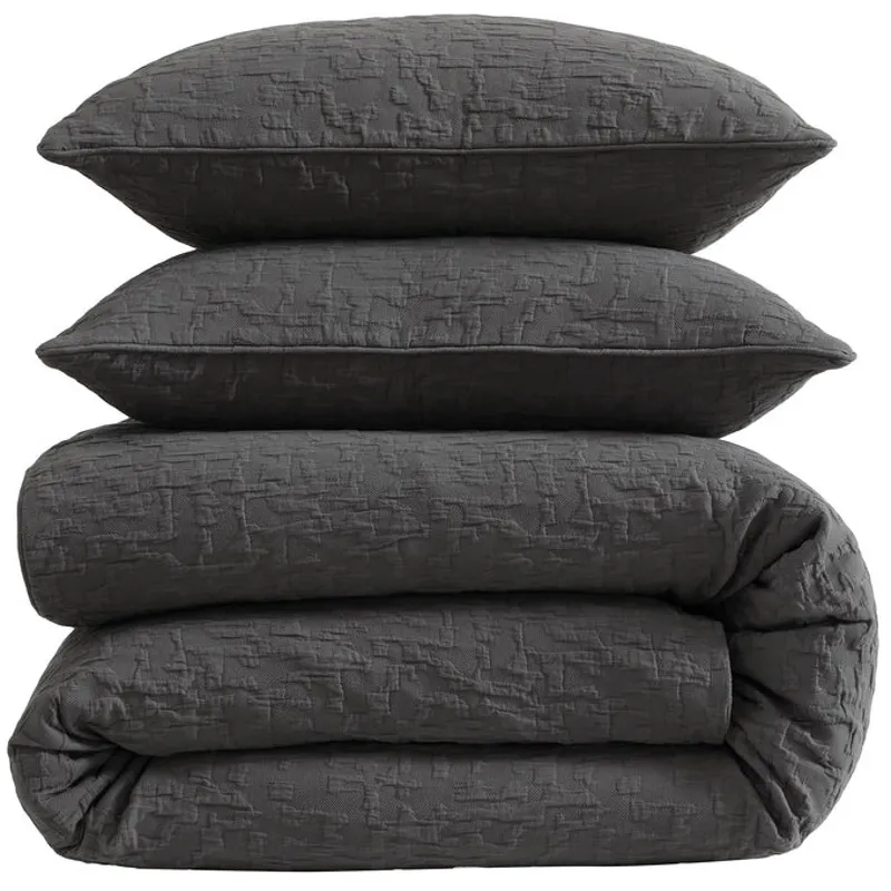 Porto Matelass&eacute; Bedding Set