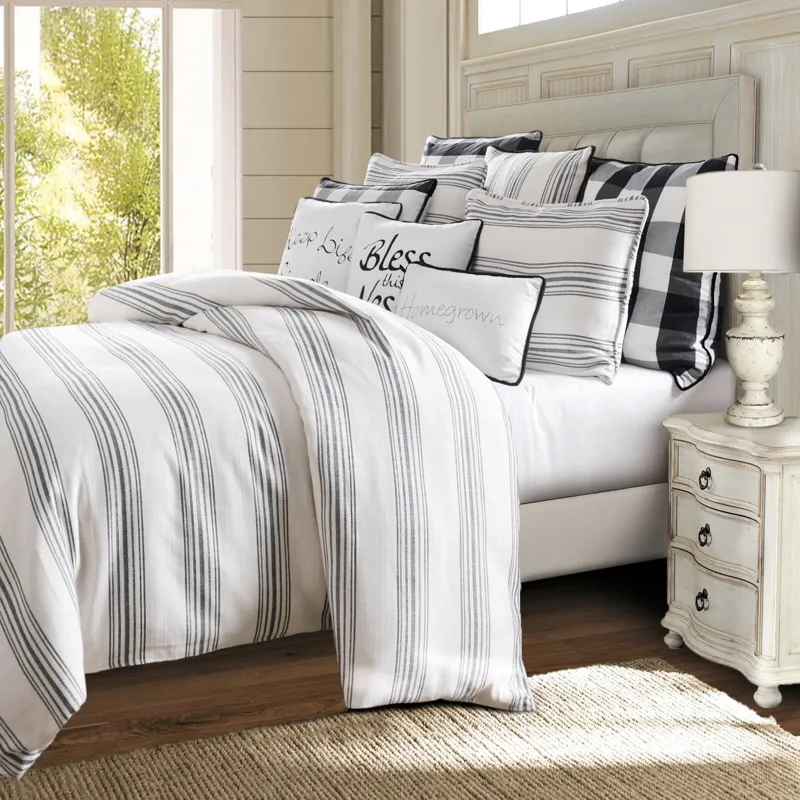 Blackberry 3PC King Bedding Set