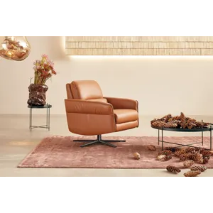 Aura Lounge Chair