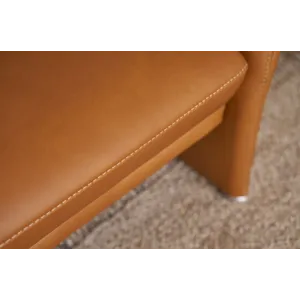 Vanda Sofa
