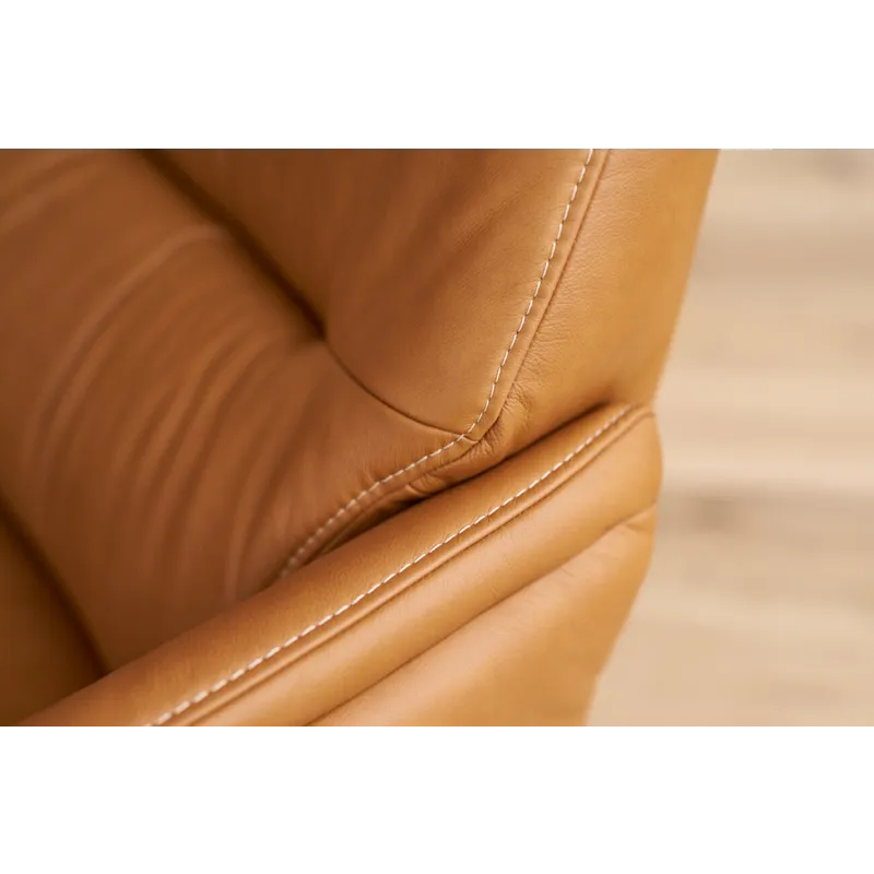 Vanda Sofa