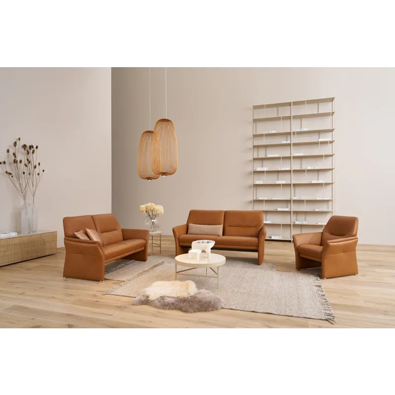 Vanda Sofa