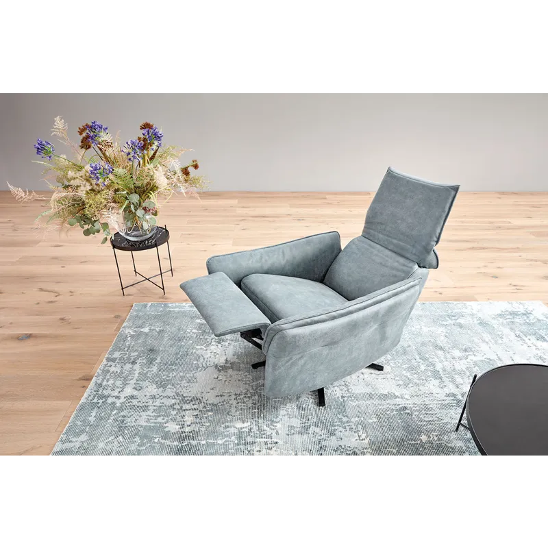 Pelican Lounge Chair