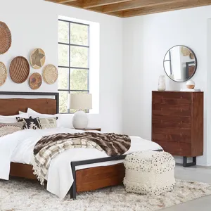 Aspen Queen Bed in Walnut