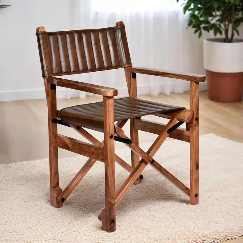Leeds 23" Folding Dining Chair in Antique Whiskey