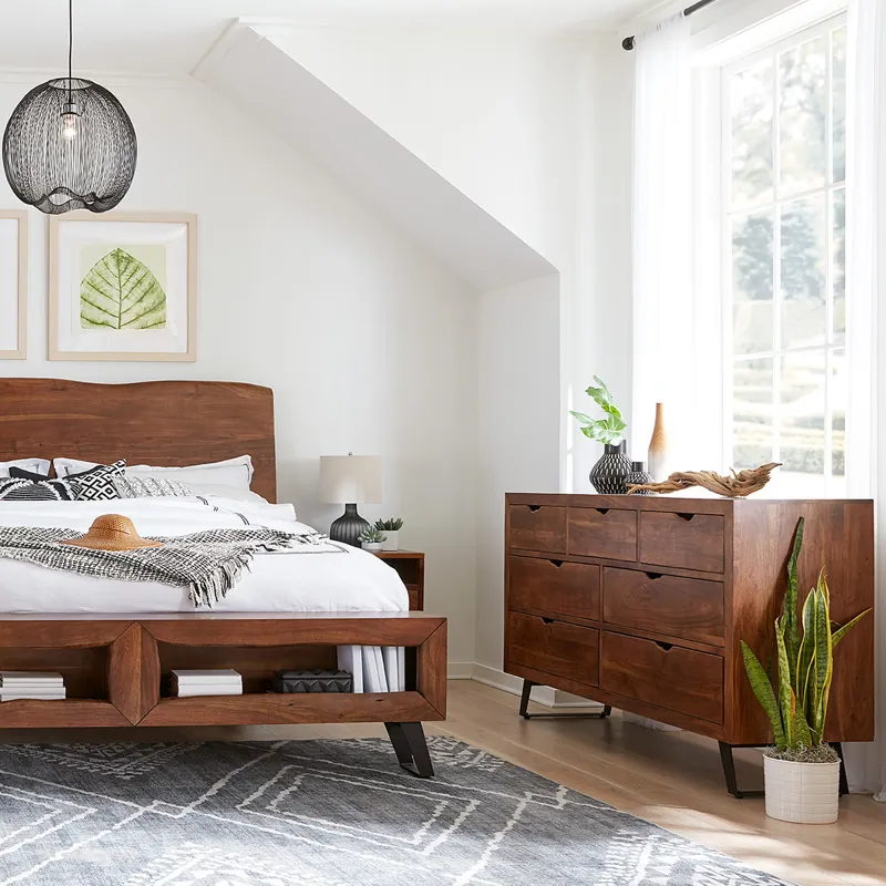 London Loft Queen in Walnut