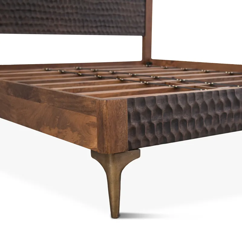 Santa Cruz Queen Bed in Two Tone