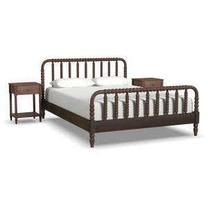 Spindle Queen Bed and Two Nightstands