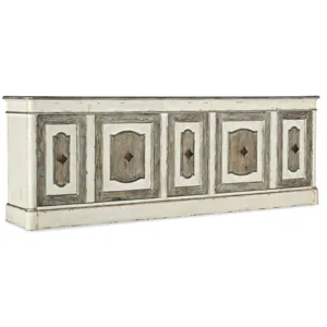 Sanctuary Tres Grand Buffet Silhouette