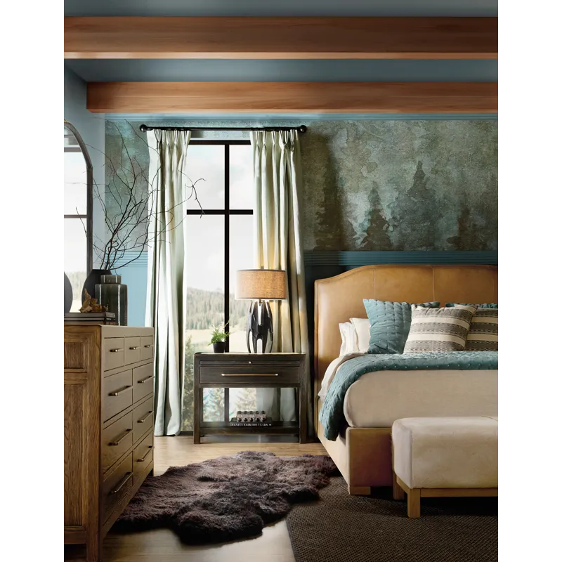 Driftwood Queen Upholstered Bed