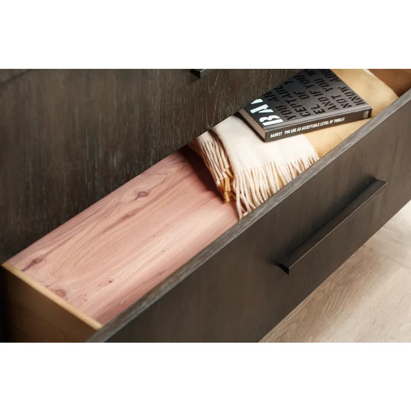 Miramar Aventura Manet Five-Drawer Chest Detail