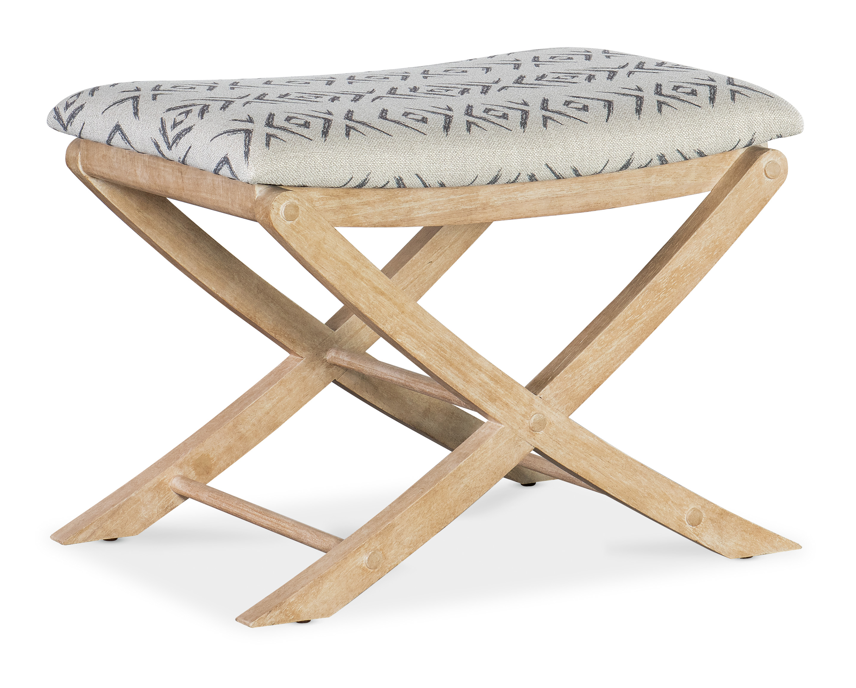 Retreat Camp Stool Bed Bench NIS618024592 by Hooker Furniture at Oskar