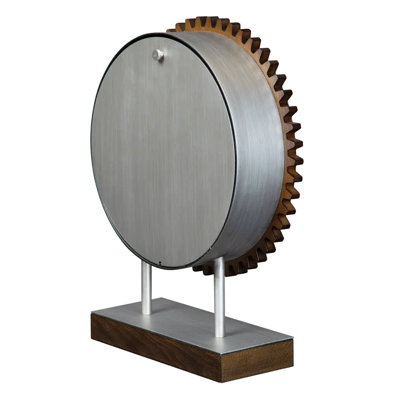 Hamish Accent Clock