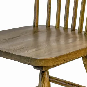 Colonial Oak Spindle Chair