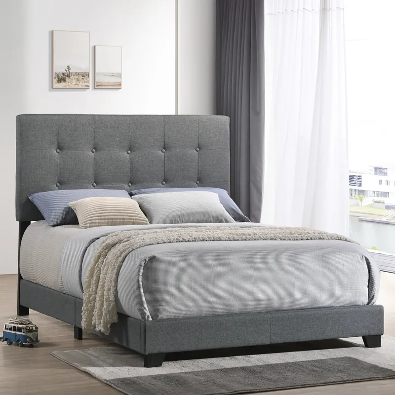 Addyson Upholstered Full Bed