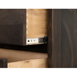 Mezquite Chest