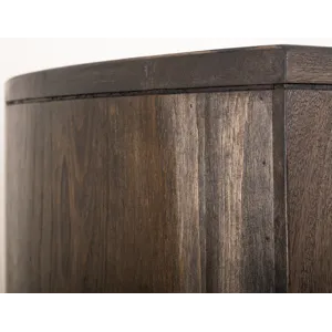 Black Balam Gentleman Chest