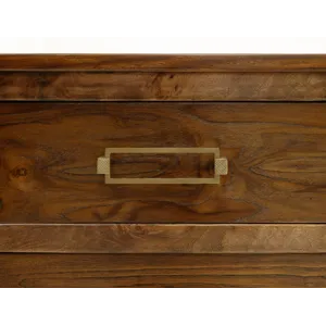 Roots Chest