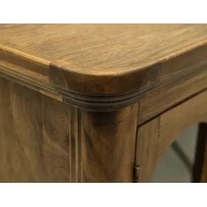 Brava Collection Console