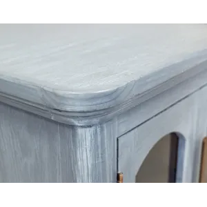 Brava Collection Console