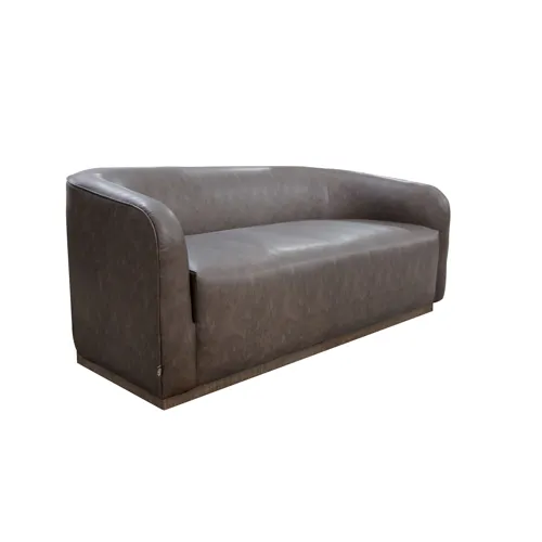 Suomi Loveseat