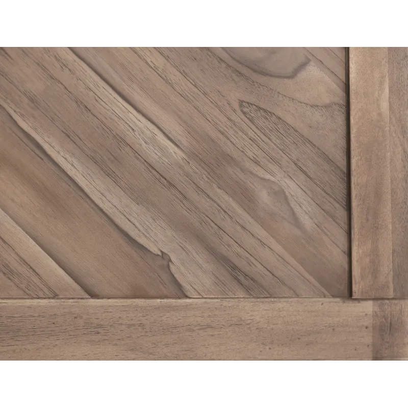 White Balam, Queen Bed