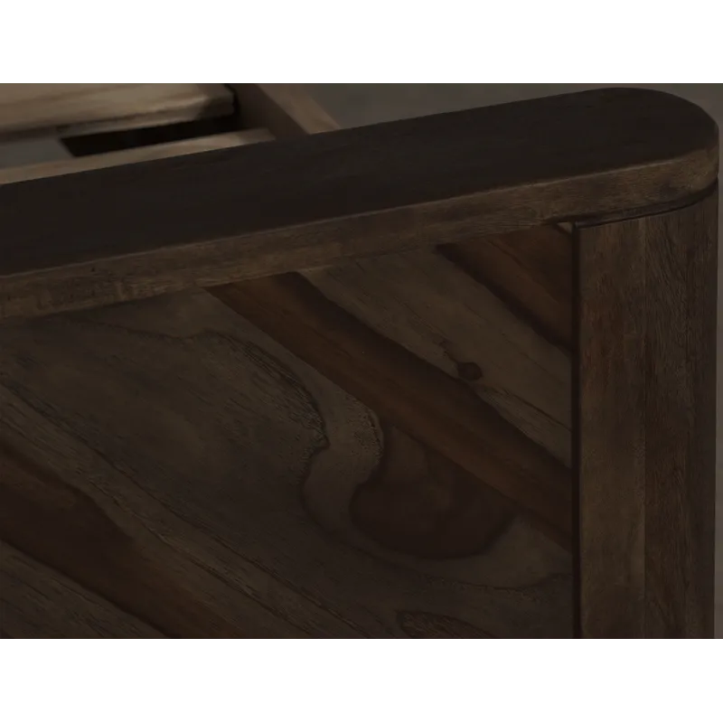 Black Balam, King Bed