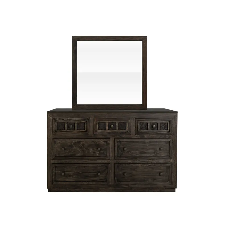Amelia Dresser