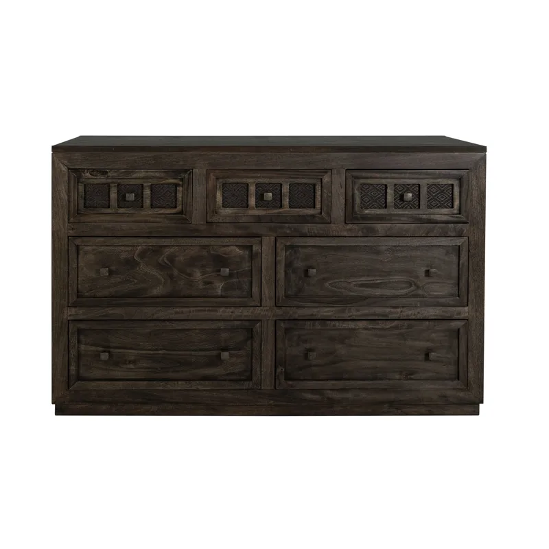 Amelia Dresser