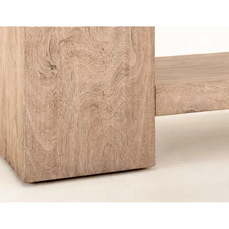 Latola Console