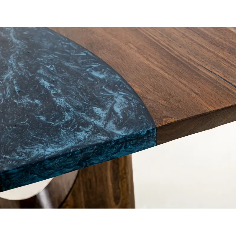 Zaphiro Table