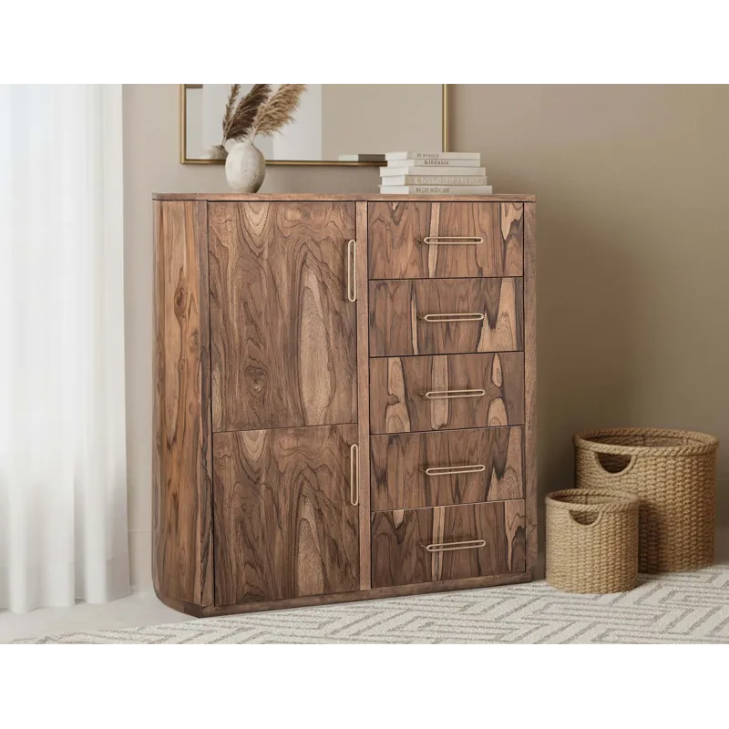 Balam Gentleman Chest