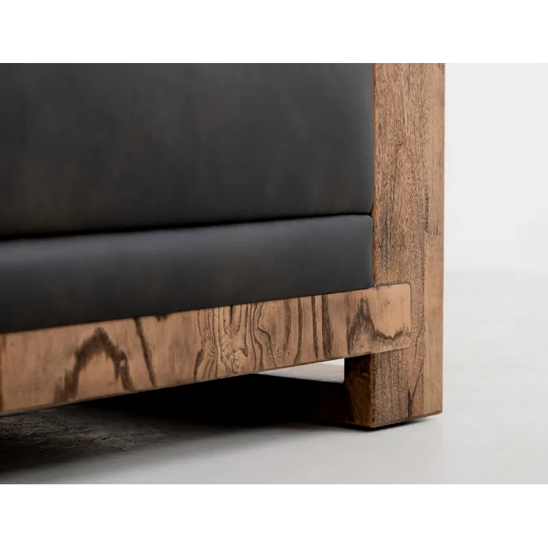 Ancora Loveseat