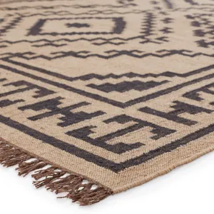 Bedouin Jaima Handmade Tribal Beige/ Black Area Rug (6'X9')