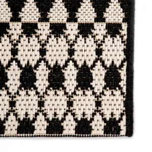 Catamaran Traveller Indoor/ Outdoor Geometric Black/ Ivory Area Rug (8'9"X12'5")