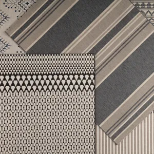 Catamaran Traveller Indoor/ Outdoor Geometric Black/ Ivory Area Rug (8'9"X12'5")