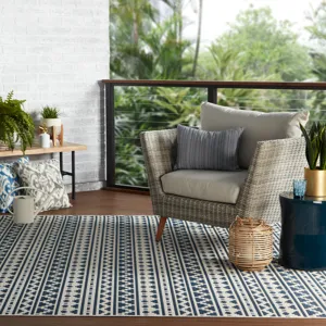 Catamaran Killick Indoor/ Outdoor Tribal Blue/ Ivory Area Rug (7'10"X10'10")