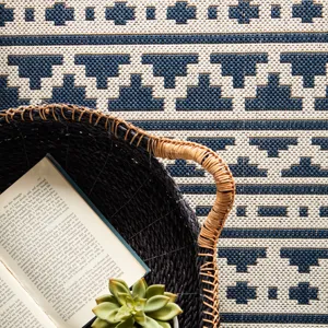 Catamaran Killick Indoor/ Outdoor Tribal Blue/ Ivory Area Rug (7'10"X10'10")