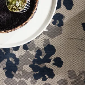 Catamaran Mariner Indoor/ Outdoor Floral Blue/ Gray Area Rug (7'10"X10'10")