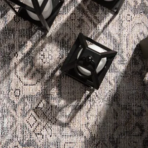 Chateau Atkins Indoor/ Outdoor Trellis Peach/ Blue Area Rug (8'X10')